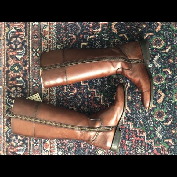 Frye Boots - Jayden Button, size 8 - Picture 3 of 7